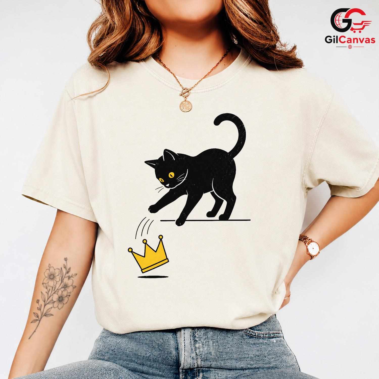 Black Cat Crown Graphic T-Shirt Cute Feline Lover Fun Unisex Casual Apparel