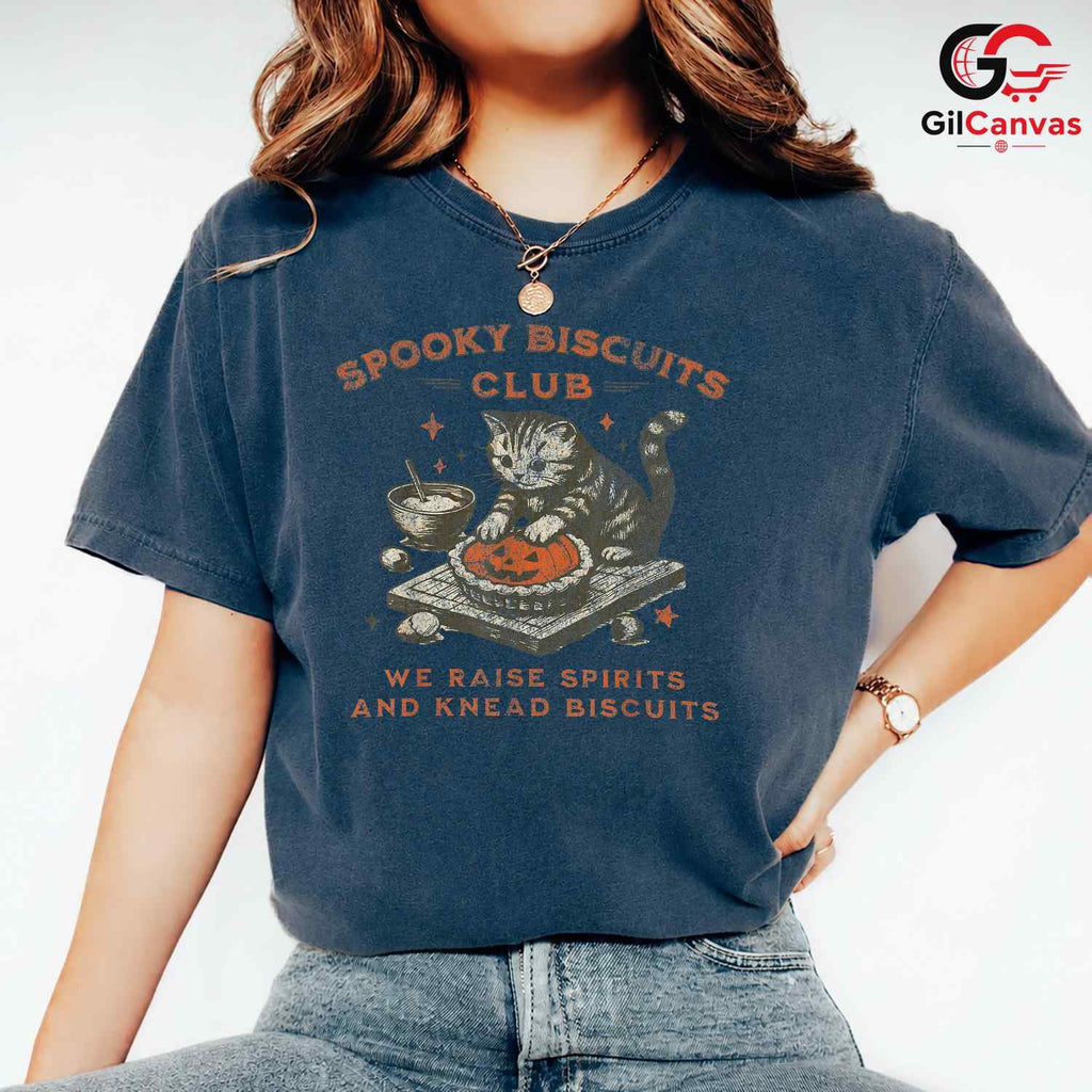 Cat Lover Spooky Halloween T-Shirt Unisex Fun Feline Design Gift For All Ages