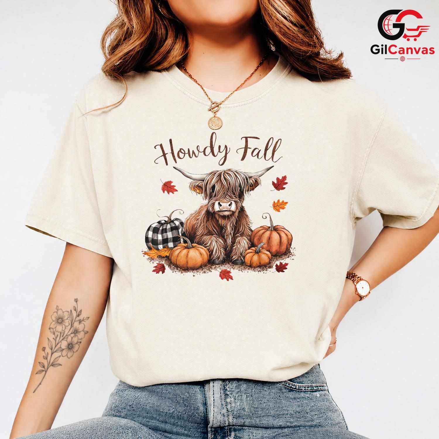 Highland Cow Fall T-Shirt Unisex Cute Autumn Celebration Gift For All Ages